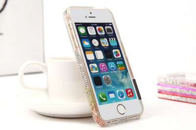 潮流與實用兼備 iPhone 5s/4s爆閃水鉆手機殼詳解