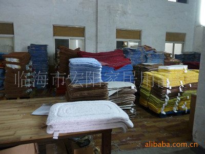 廠家直銷 外貿(mào)品質(zhì)50*80cm+50*50cm兩件套浴室地墊，臨海市宏陽家居用品廠